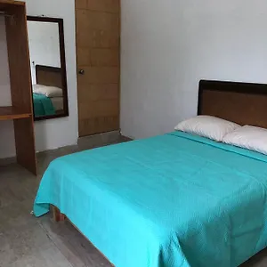 Airport Sleepy Couette-café Cancún