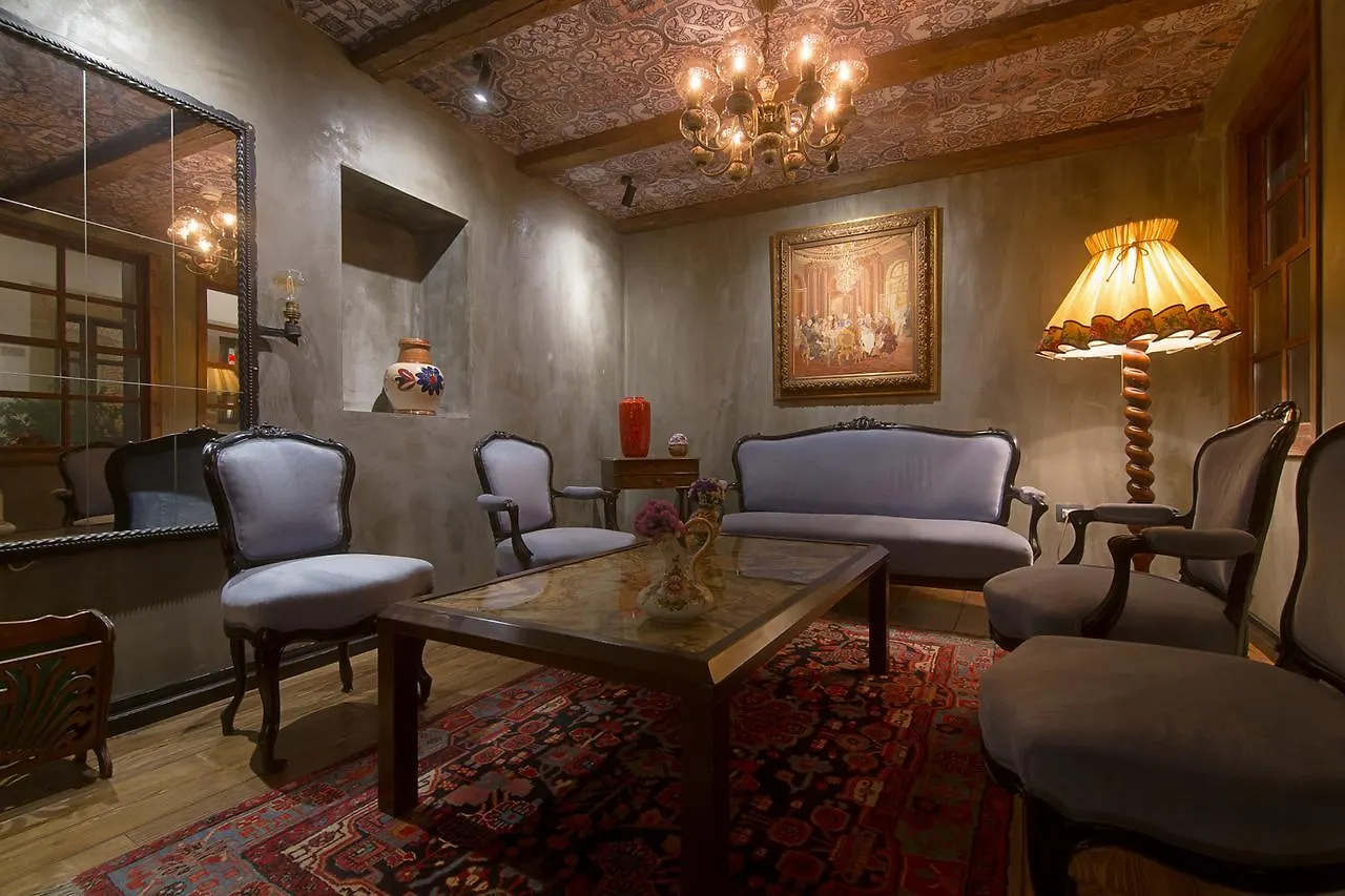 Hani I Pazarit Boutique Hotel Korce 4*,  Albania