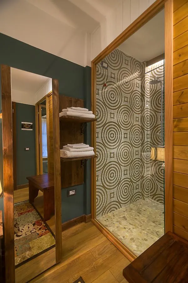 Hani I Pazarit Boutique Hotel Korce